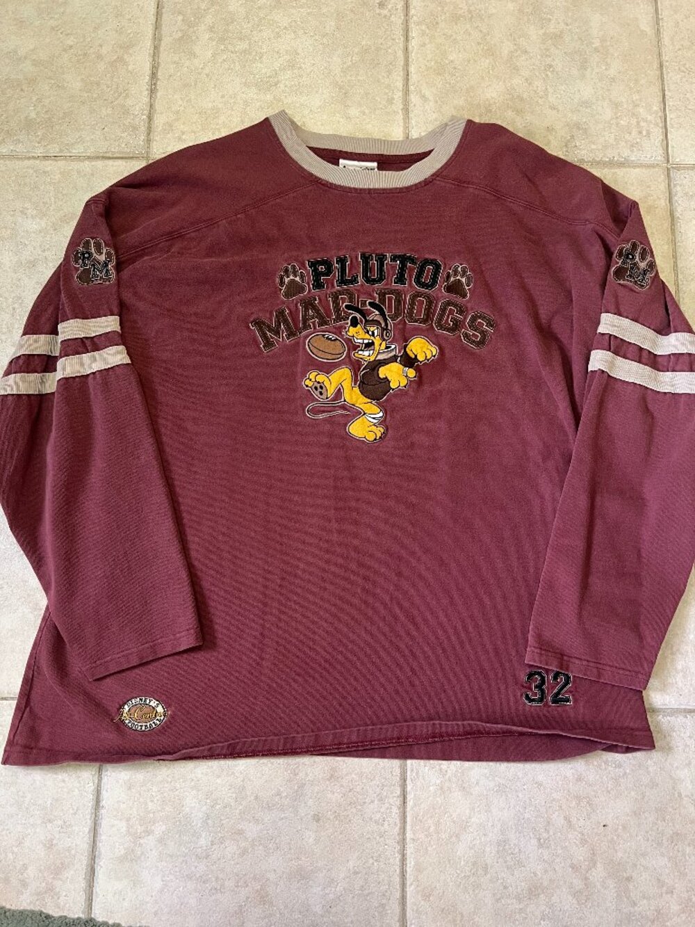 Vintage Disney Pluto Mad-Dogs Football Crewneck Sweatshirt Size XL Walt Disney